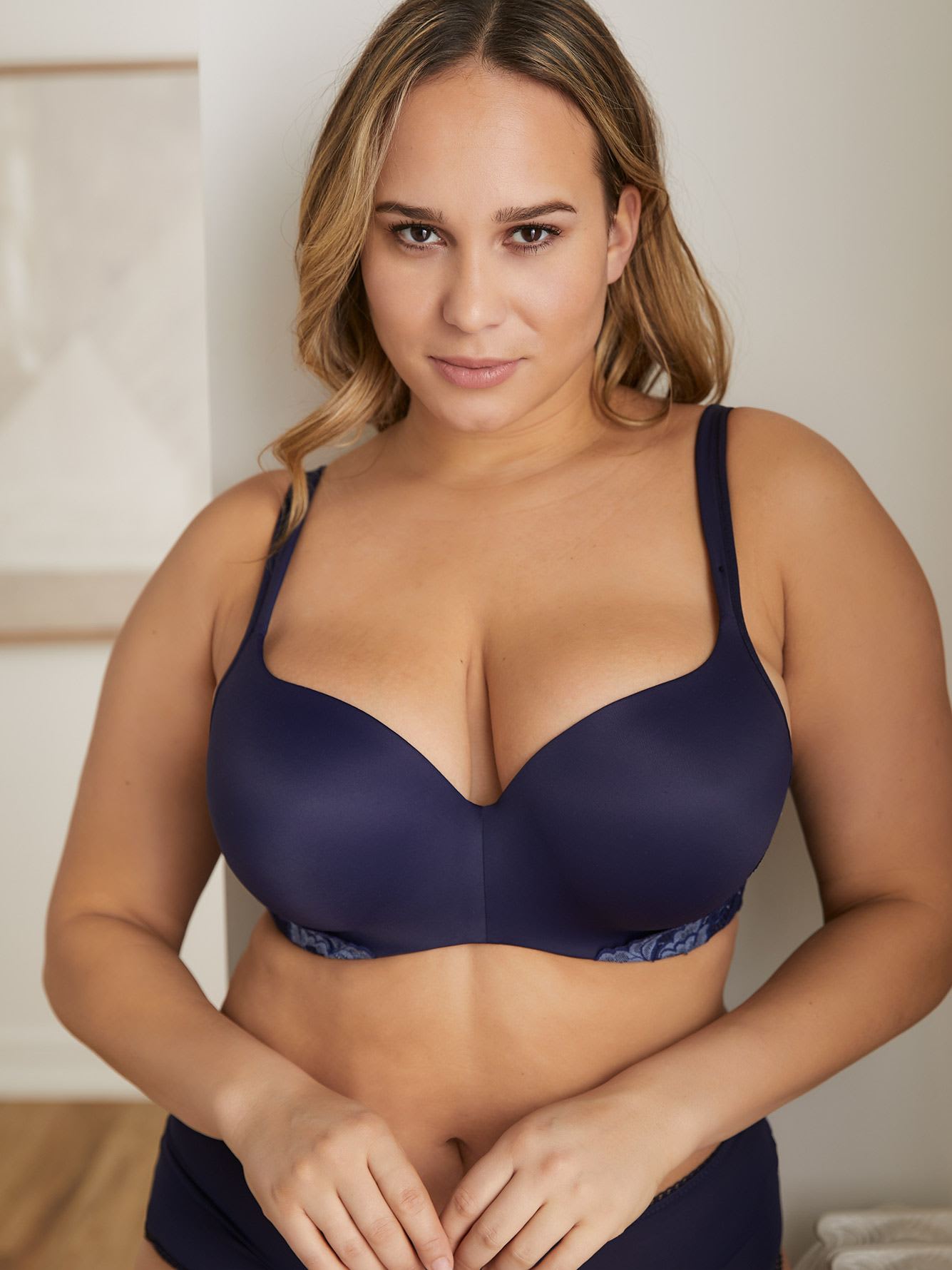 38g t shirt bra