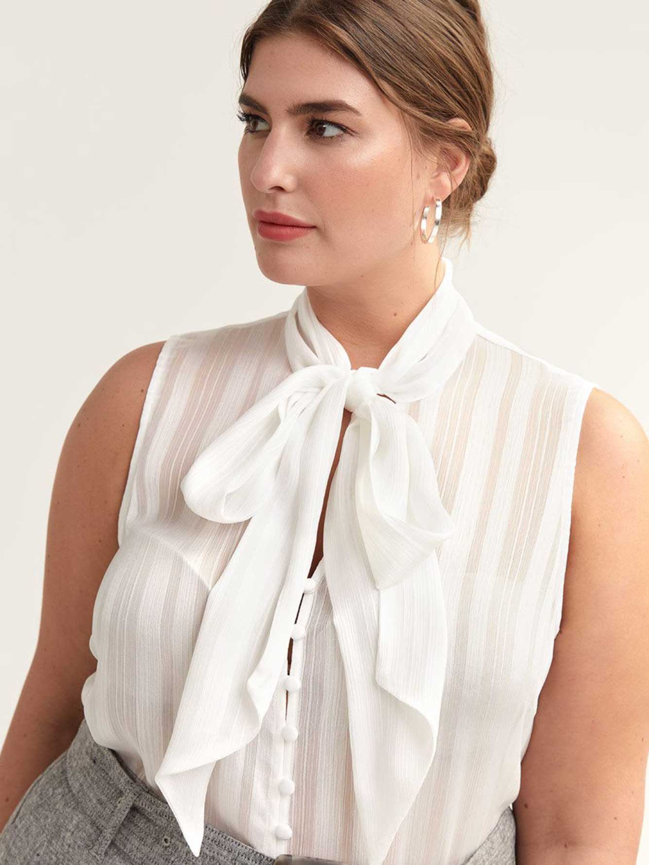 Sleeveless Blouse with Tie Neck Penningtons