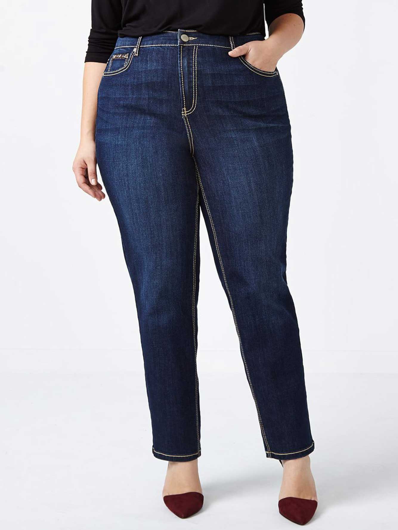 Curvy Fit Straight Leg Jean with Rhinestones d/c JEANS Penningtons