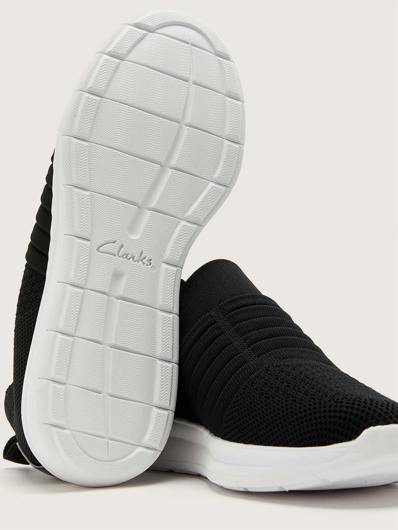 ezera walk clarks