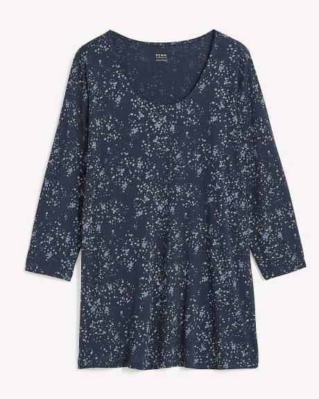 Girlfriend-Fit Crewneck T-Shirt with 3/4 Sleeves - PENN. Essentials