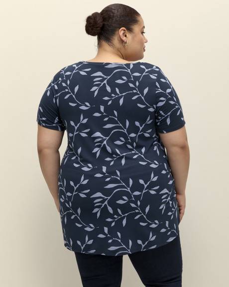 Responsible, Printed Modern-Fit Tunic - PENN. Essentials