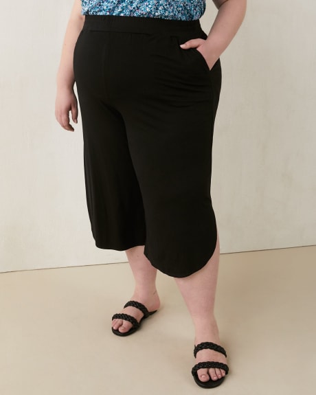 Responsible, Gaucho Pants With Tulip Hem, Solid