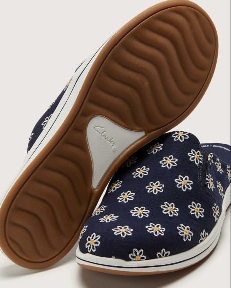 Wide Width Breeze Shore Shoes - Clarks