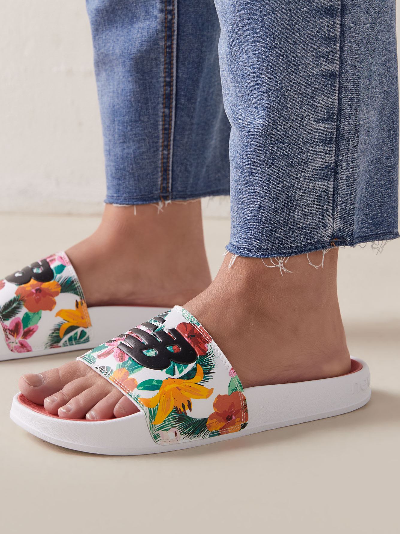 new balance slides womens