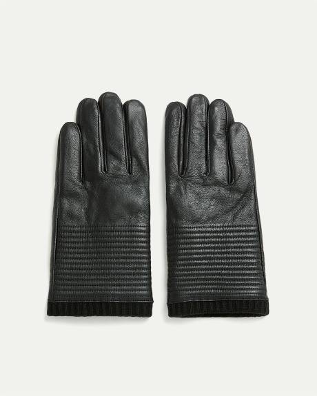 Gants en cuir noir côtelé