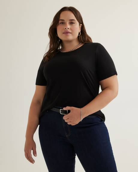 Responsible, Curvy-Fit Crewneck Tee - PENN. Essentials