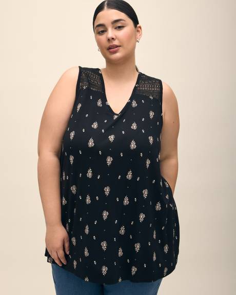 Responsible, Sleeveless V-Neck Knit Top With Crochet