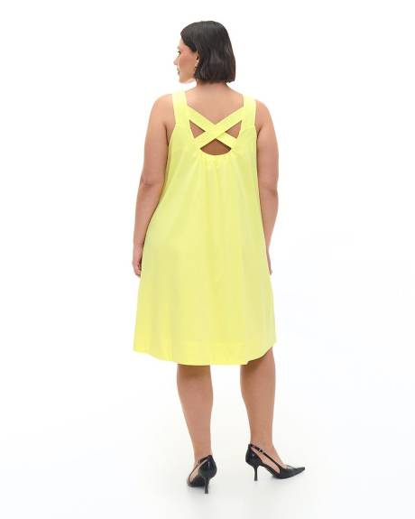 Poplin Swing Sleeveless Dress with Crossed Back - Addition Elle