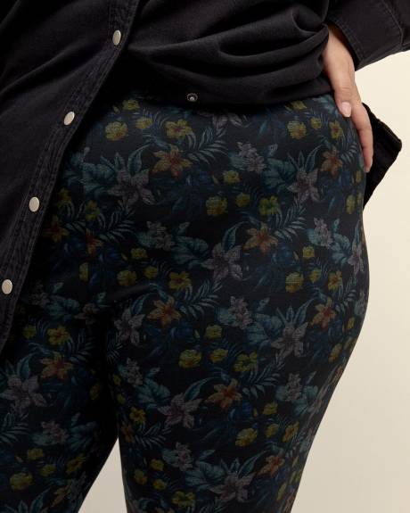 Floral Fashion Legging - PENN. Essentials