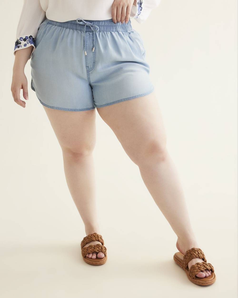 Responsible, 1948-Fit Tencel Pull-On Short - d/C JEANS