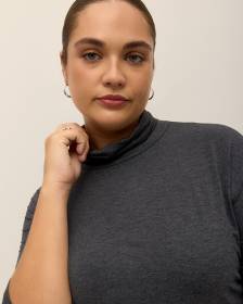 Grey Long-Sleeve Turtleneck Knit Top
