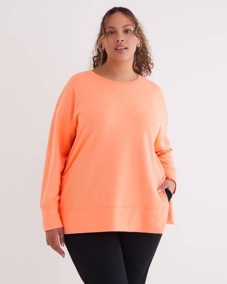 Crew Neck Tunic Sweatshirt - Active Zone