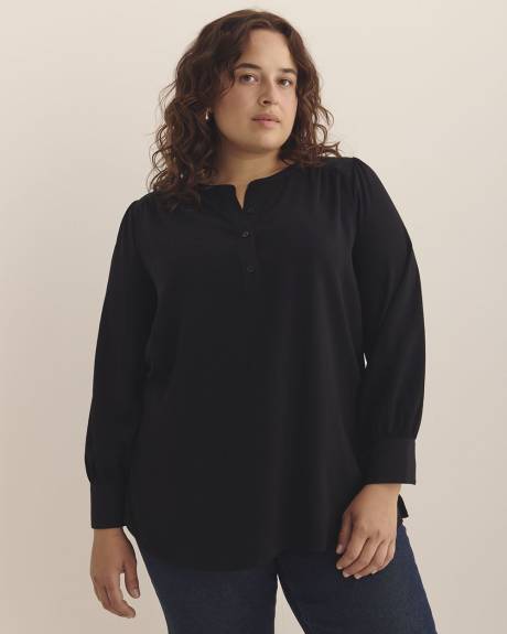 Long-Sleeve Tunic Blouse with Buttoned Crewneck