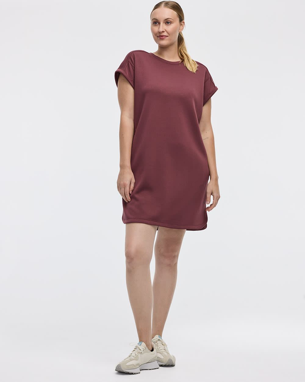 Robe en scuba à manches très courtes et col rond avec poches - Hyba