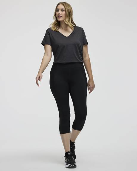 High-Rise Pulse Capri Legging with Ribbed Inserts - Hyba