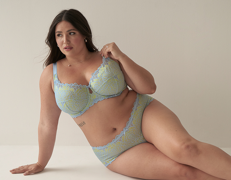 Discover the Perks of a Professional Bra Fitting – Vy's Closet